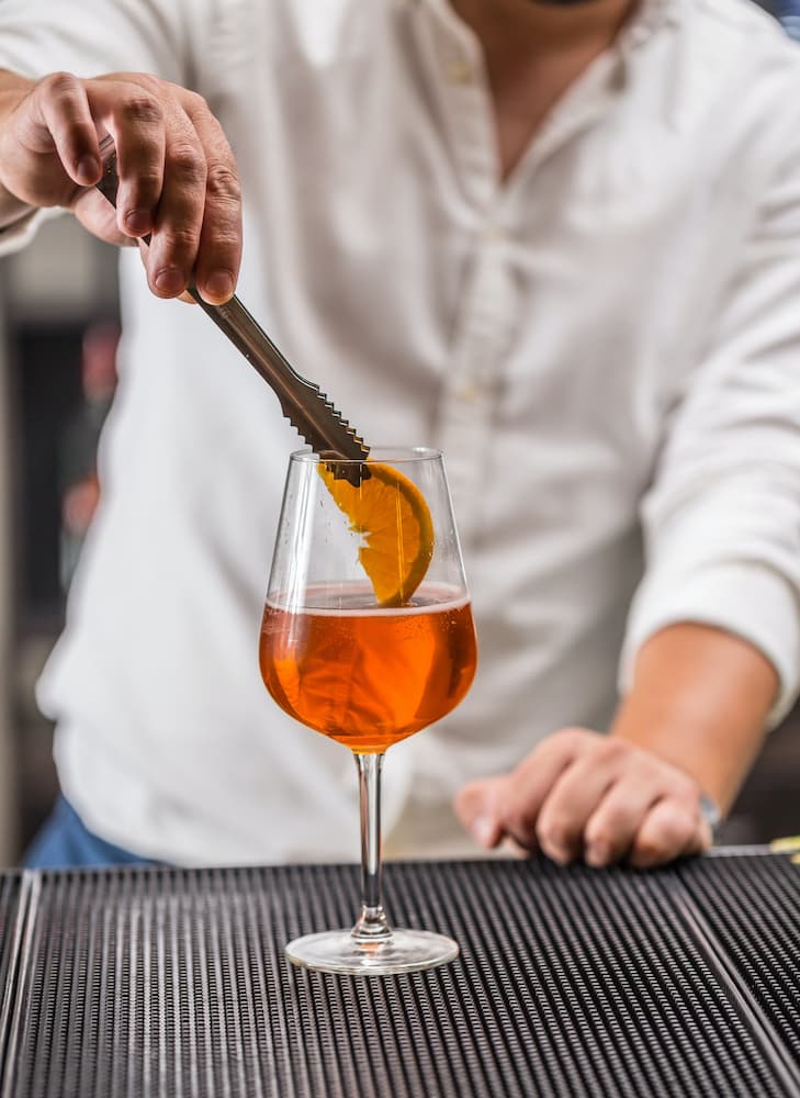 barman-at-work (1)